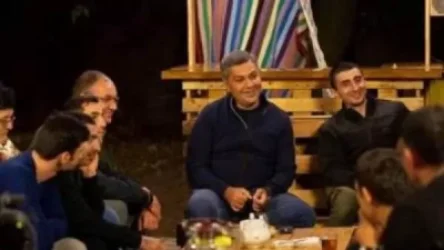 Վանեցյանը հանդիպել է երիտասարդների հետ