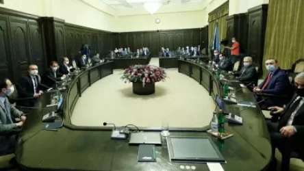 Վարչապետը հանձնարարել է խստագույնս վերահսկել զանգվածային միջոցառումների կազմակերպումը