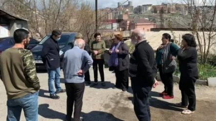 «Կոզեռնում տասնամյակներով անտեսված խնդիրներ կան». Ալեն Սիմոնյանը զրույցել է բնակիչների հետ