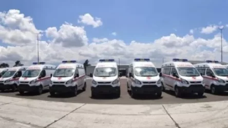 Շտապօգնության 10 նոր մեքենա Արցախին