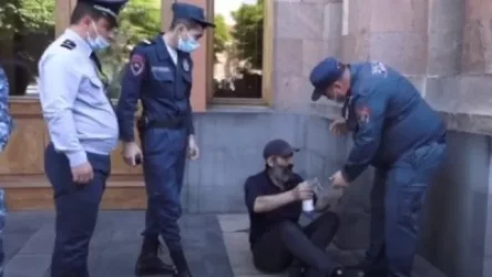 ՏԵՍԱՆՅՈՒԹ. Դատարանը հրաժարվում է ճանաչել Արցախում զոհված հերոսի հայրությունը