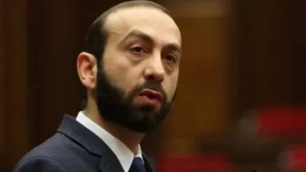 Պատգամավորներին խնդրում եմ ներկայանալ նիստերի դահլիճ. ԱԺ նիստը հետաձգվեց