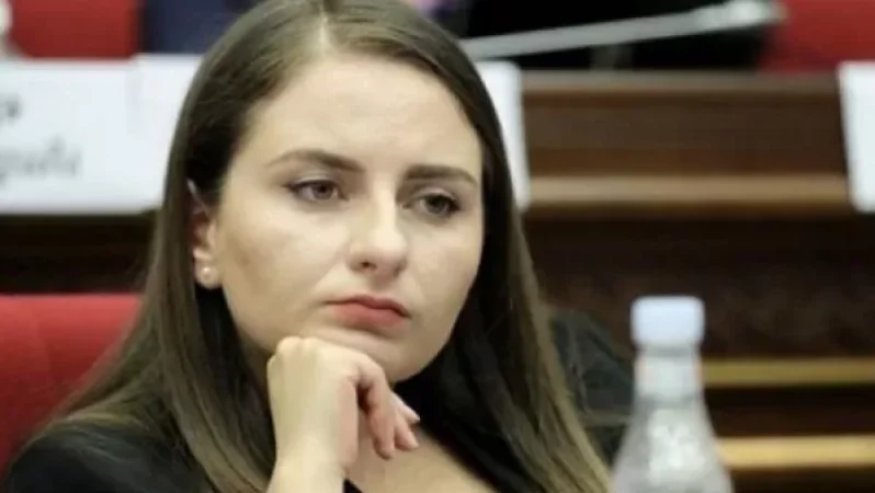 Այստեղ գործ ունենք դասական քաղքենիության հետ․ պատգամավորը հակադարձում է նախարարին․ ArmDaily