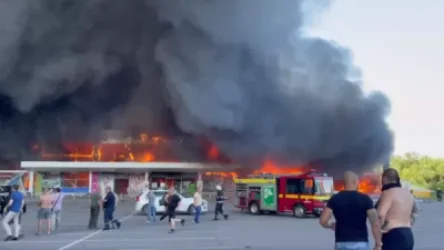 ՏԵՍԱՆՅՈՒԹ. Հրթիռային հարձակում` առևտրի կենտրոնի վրա.  Զելենսկին պնդում է` ներսում կարող է ավելի քան 1000 մարդ լինել