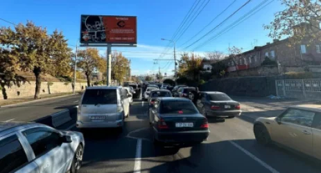 Իսակովի պողոտա-Հաղթանակ կամուրջ հատվածում երթևեկությունը կաթվածահար է եղել. քաղաքացիներն ահազանգում են