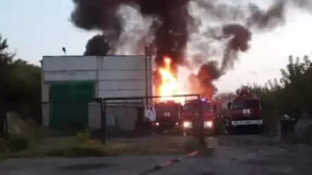 ՏԵՍԱՆՅՈՒԹ․ Ուկրաինայի ԶՈւ-ն գնդակոծել է Դոնեցկի նավթաբազան