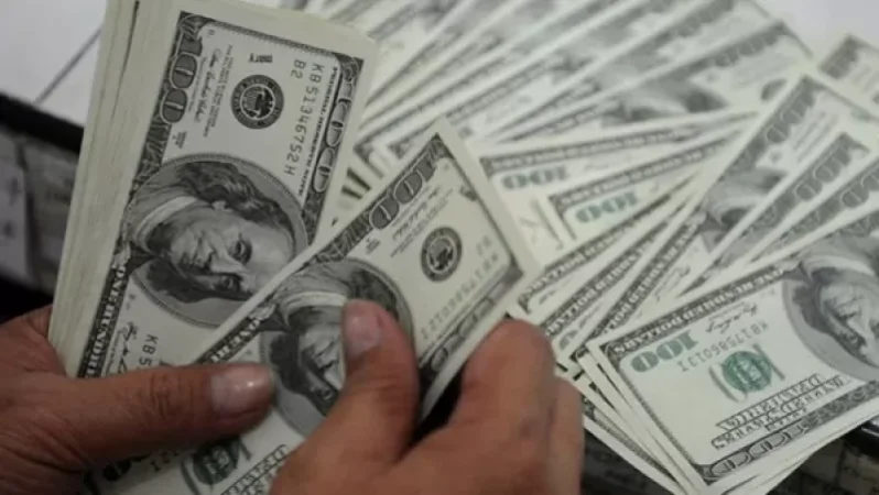 Դոլարը քաոս է տարածում աշխարհում. Bloomberg