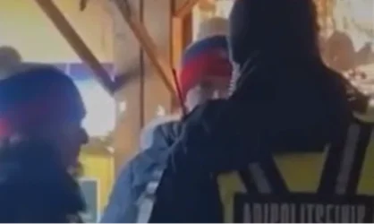 ՏԵՍԱՆՅՈՒԹ․ Ոստիկանությունը շփոթել է ՌԴ-ի և Սլովակիայի դրոշներն ու զբոսաշրջիկներին հորդորել հանել