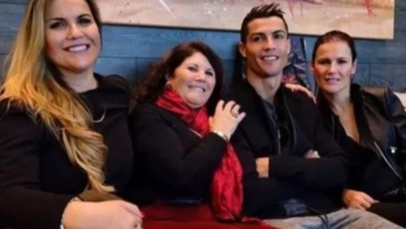 Ռոնալդուի քույրերը վիրավորել են BBC-ի հաղորդավարին