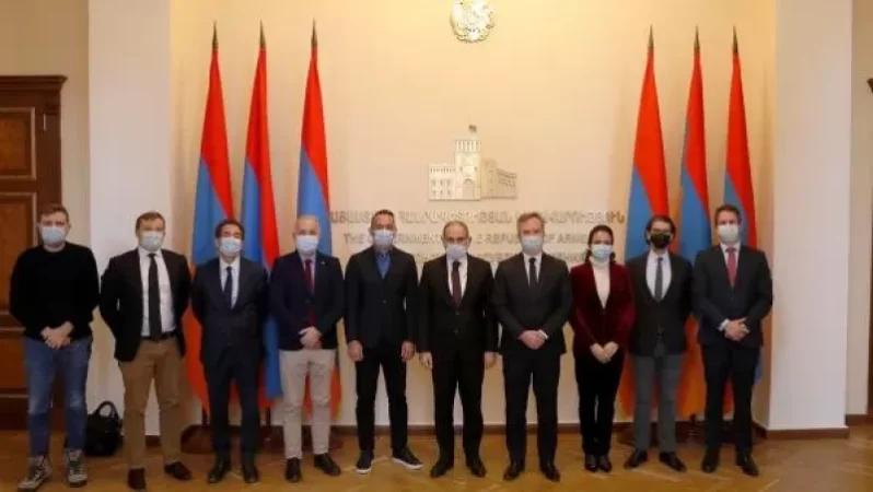 Նիկոլ Փաշինյանն ընդունել է Ֆրանսիայի հումանիտար առաքելության պատվիրակությանը