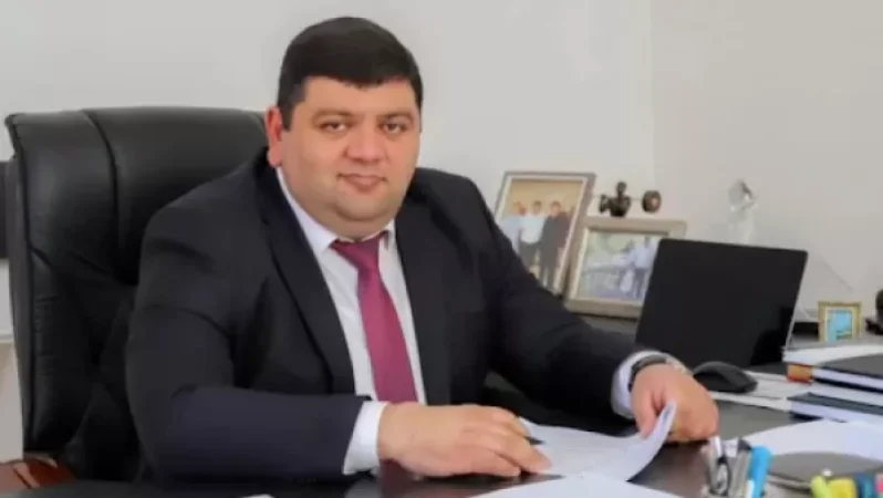 Կապանի բարձր, շահեկան դիրքերը մինչև վաղը՝ 17:00-ն, հանձնվելու են թշնամուն. համայնքապետ. Tert.am