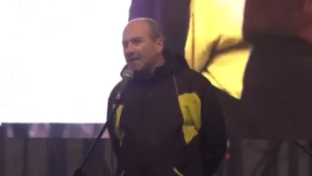 ՏԵՍԱՆՅՈՒԹ. Ես գիշերը չեմ քնում Նիկոլ. անհետ կորած զինվորի հայր, քաղաքագետ Գեղամ Նազարյան