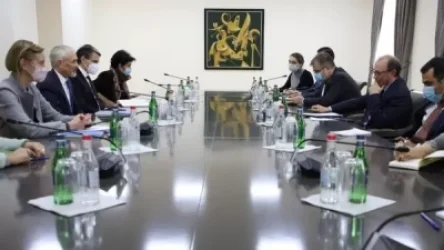 Արա Այվազյանը հանդիպել է ՄԱԿ-ի մշտական համակարգողի և ՀՀ-ում ՄԱԿ-ի մասնագիտացված գործակալությունների ղեկավարների հետ