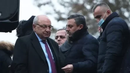 Ընդդիմության լիդերները կասկածում են միմյանց. ինչ է կատարվում մեծ հանրահավաքից առաջ. «Ժողովուրդ»