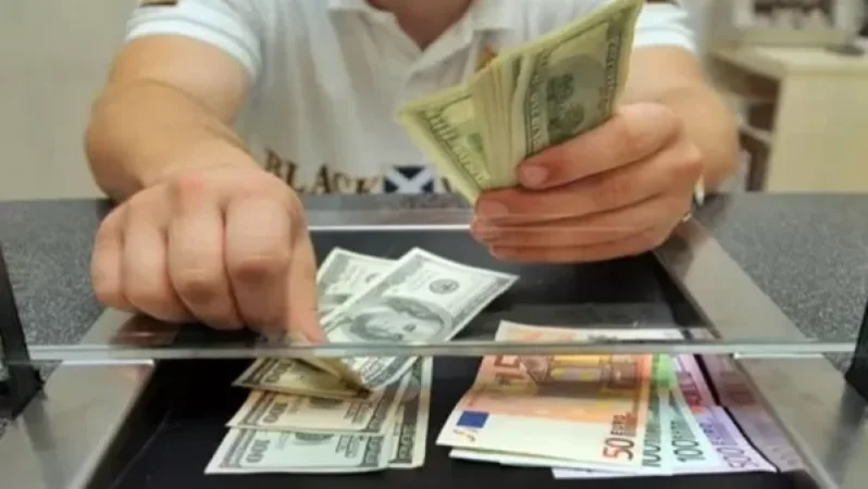 Սպանության փորձ` տարադրամի փոխանակման կետի աշխատակցի նկատմամբ. մեղադրանք է առաջադրվել 2 անձի