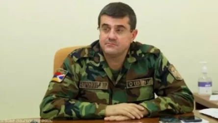 ԱՀ նախագահը հանդիպել է Վլադիմիր Բալայանի և Շահեն Մեղրյանի անվան կամավորական ջոկատների հետ