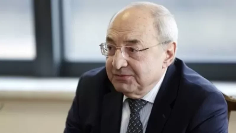 Վազգեն Մանուկյանը վաճառել է «Լոռվա ամրոցի» բաժնեմասը. 1lurer