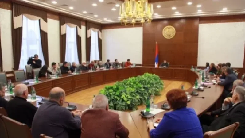 Արցախի նախագահը հանդիպել է մի շարք հասարակական կազմակերպությունների ներկայացուցիչների հետ