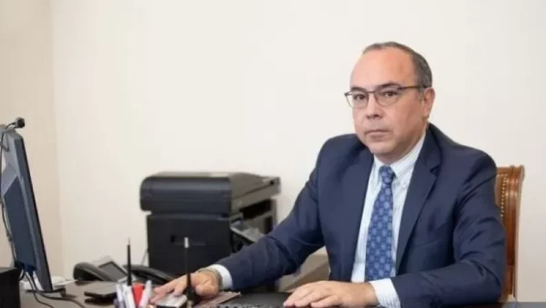 Չհամարձակվե՛ք անիքնիշխան վիճակի մեղքը բարդել ԱԳՆ-ի վրա․ ՀՀ նախագահի խորհրդական