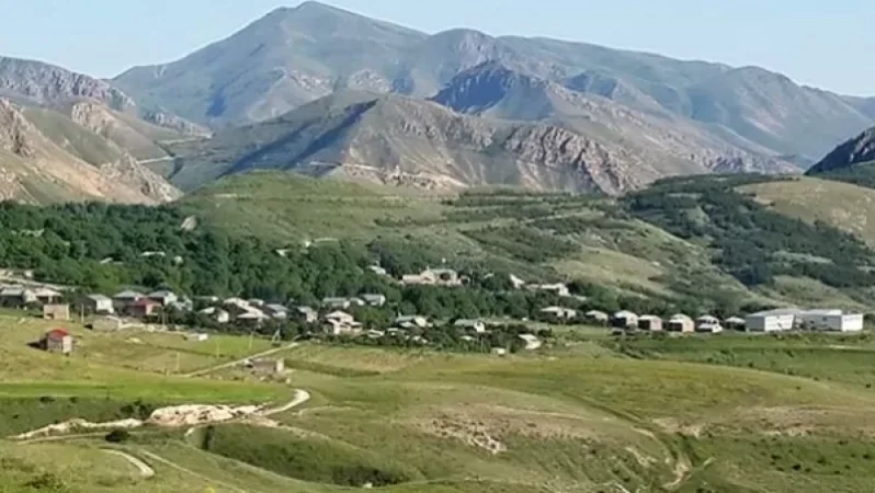 Ադրբեջանցիները գիշերը լուսարձակ են միացնում հայկական մեքենանաների վրա` վարորդի երթևեկությանը խոչընդոտելու համար. ահազանգ Սյունիքից