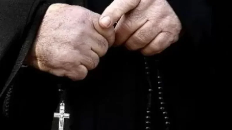 Արտառոց դեպք Հայաստանում. հոգևորականը կասկածվում է անչափահաս տղաների նկատմամբ անառակաբարո գործողություններ կատարելու մեջ