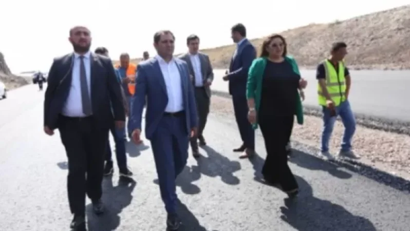 Սուրեն Պապիկյանը ծանոթացել է Հյուսիս-հարավ ճանապարհային միջանցքի ասֆալտապատման աշխատանքներին