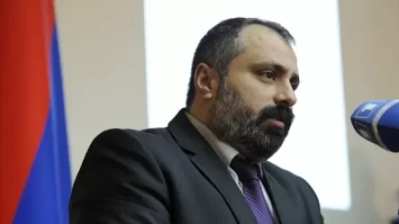 Կկանգնենք մինչև վերջ, բայց երբեք չենք լինի Ադրբեջանի կազմում. Արցախի ԱԳ նախարար