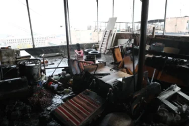 Հրդեհ` Երևանի շենքերից մեկի տանիքում. բնակիչները տարհանվել են