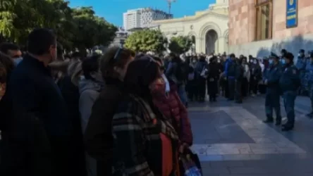 ժամկետային զինծառայողների ծնողները շարժվում են ՊՆ