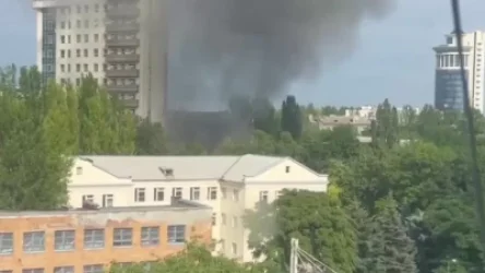 ՏԵՍԱՆՅՈՒԹ. Հարձակում Դոնեցկի բիզնես կենտրոնի վրա. մեկ մարդ է զոհվել