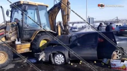 Խոշոր ավտովթար Արմավիրի մարզում. բախվել են տրակտորն ու Opel Vectra-ն. կան վիրավորներ. Shamshyan