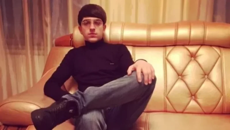 Երևանում աղմկահարույց սպանության գործով 20-ամյա կասկածյալը կալանավորվել է, նրա հայրն ու եղբայրը բաց են թողնվել. Shamshyan. com