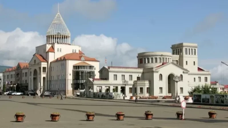 Արցախում առաջիկա օրերին նախատեսվում է մտցնել համապետական կարանտին և կոնկրետ սահմանափակումներ. Արտակ Բեգլարյան