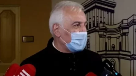 ՏԵՍԱՆՅՈՒԹ. Ես Սիրադեղյանի ընկերն եմ, նրան գնահատելու էքսպերտ չեմ. Վահագն Խաչատրյան