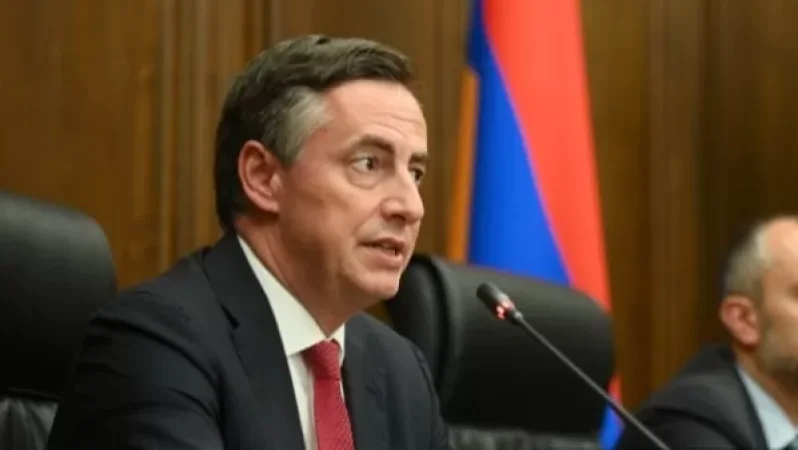 Ինչո՞ւ Բաքվի հետ համաձայնագիր կնքեց, չէ՞ որ Ալիևը ռազմական հանցագործ է․ ԵԽ-ի կոմիտեի ղեկավարը պատասխանեց