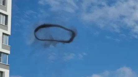 ՏԵՍԱՆՅՈՒԹ. Մոսկվայի բնակիչներն ականատես են եղել այս երևույթին՝ սև ծխի օղակին