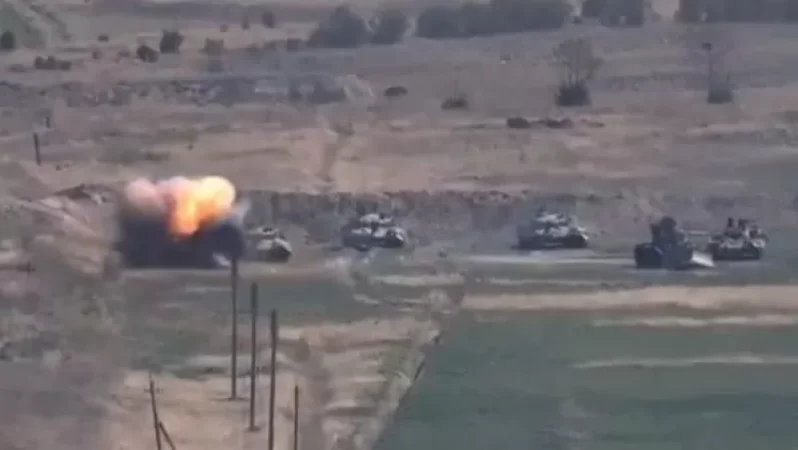 Բերձորից հարավ-արևելք ընկած ճակատային գծում թշնամին ձեռնարկել է 2 հարձակում, որոնց ընթացքում կորցրել 5 տանկ, 2 ՀՄՄ