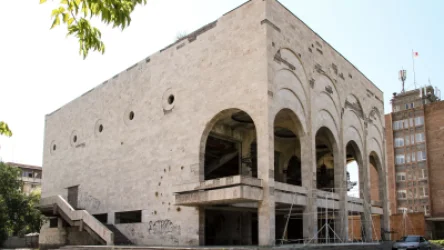 Երևանի ավագանու անդամը գնել է Էջմիածնի կինոթատրոնի շենքը. ցանկանում է բնակելի համալիր կառուցել