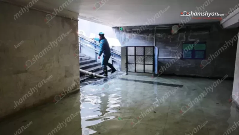 ԼՈՒՍԱՆԿԱՐՆԵՐ. «Փակ շուկայի» դիմացի գետնանցումը ողողվել է ջրով, քաղաքացիների տեղաշարժն արգելված է