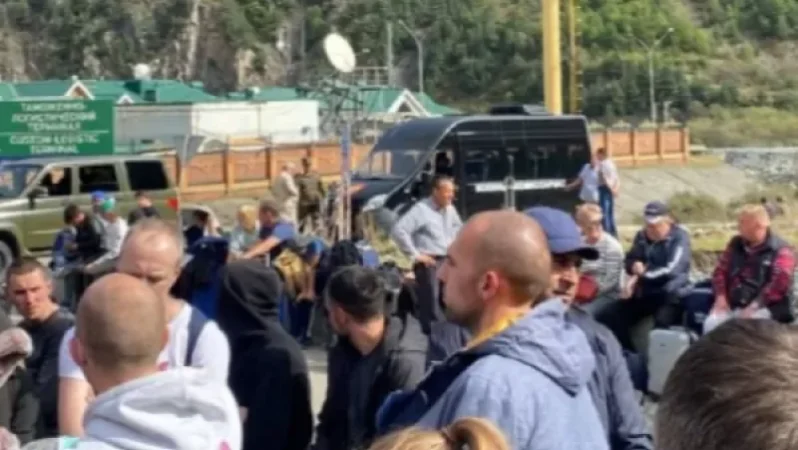 Վերին Լարսի անցակետում ավելի քան 180 մարդ ծանուցագիր է ստացել