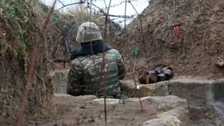 Դիվիզիոնի պետը սեփական կյանքը փրկելու նպատակով փախել է կրակային դիրքից, ինչի հետևանքով զոհվել է 20 զինծառայող