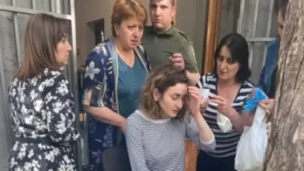 ԱԺ-ում ագռավը հարձակվել է աշխատակիցներից մեկի վրա