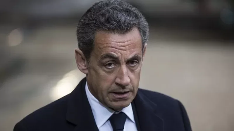 Ֆրանսիայում պահանջում են դատի տալ Նիկոլա Սարկոզիին