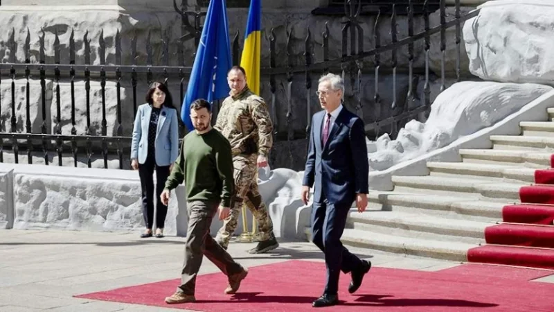 Ստոլտենբերգը չհայտարարված այցով ժամանել է Կիև