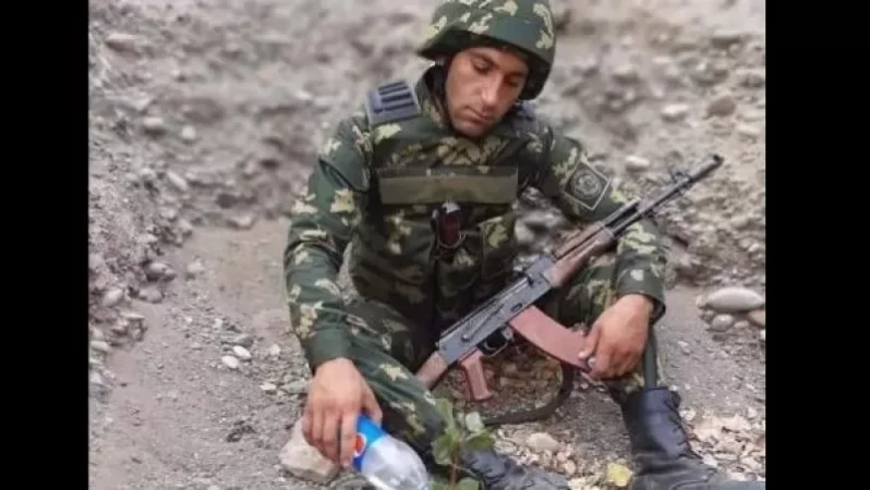 Խրամատում ծառ ջրող զինվորը 17 օր է՝ վերակենդանացման բաժանմունքում է