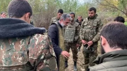 Սուրբ Մկրտության արարողություն առաջնագծում. լուսանկարներ