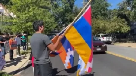ՏԵՍԱՆՅՈՒԹ․ Վաշինգտոնի հայ համայնքը բողոքի ակցիա է կազմակերպել Ադրբեջանի դեսպանատան առջև