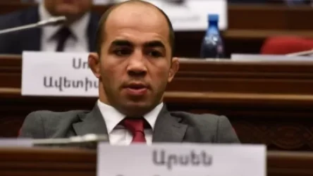 ՔՊ-ականների հանդեպ կոմպրոմատներ կան, ընդ որում անձնական բնույթի․ Արսեն Ջուլֆալակյան