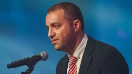 Էկոնոմիկայի նախարար Վահան Քերոբյանը հրապարակում է. նա աջակցում է Փաշինյանին