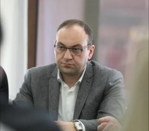 «Չանեք այլևս նման բան»․ փաստաբանի հորդորը՝ Քրեական ոստիկանությունից փոխգնդապետին